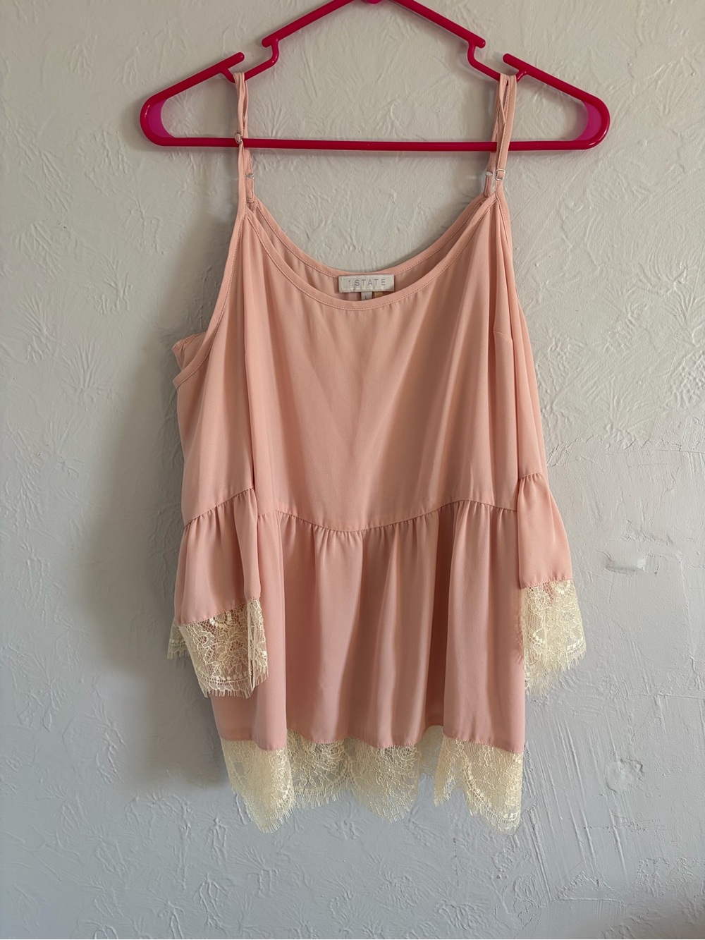 1.STATE Pink Cold Shoulder Lace Trim Tiered Bell Sleeve Blouse Size L